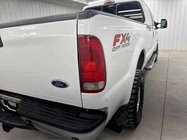 2004 Ford F-350 Lariat