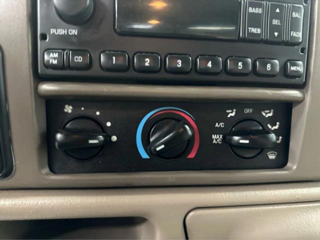 2004 Ford F-350 Lariat