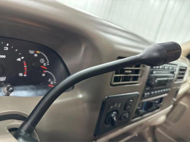 2004 Ford F-350 Lariat
