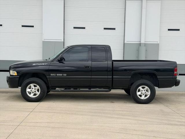 2001 Dodge Ram 1500 Base