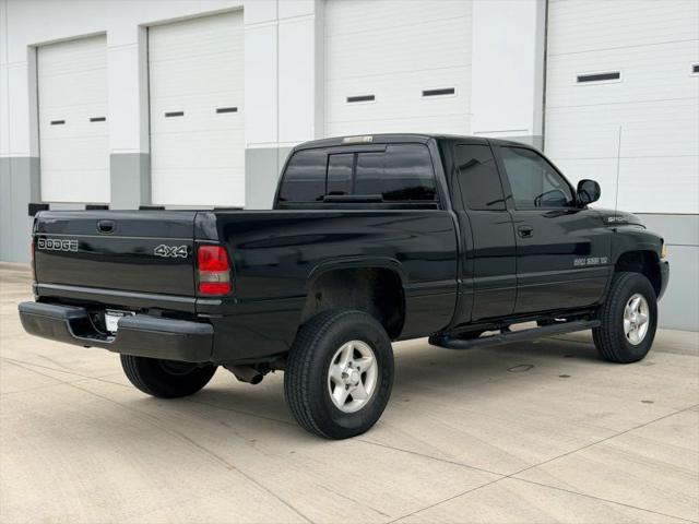 2001 Dodge Ram 1500 Base