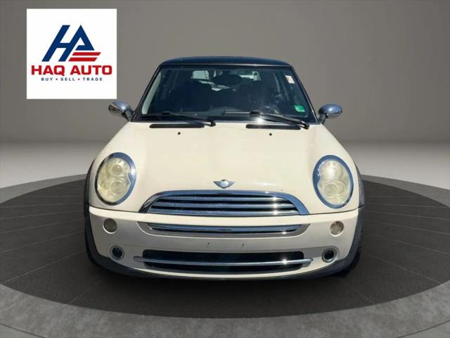 2005 MINI Cooper Base