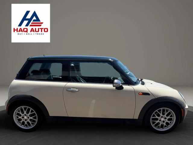 2005 MINI Cooper Base
