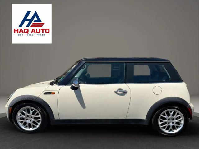 2005 MINI Cooper Base