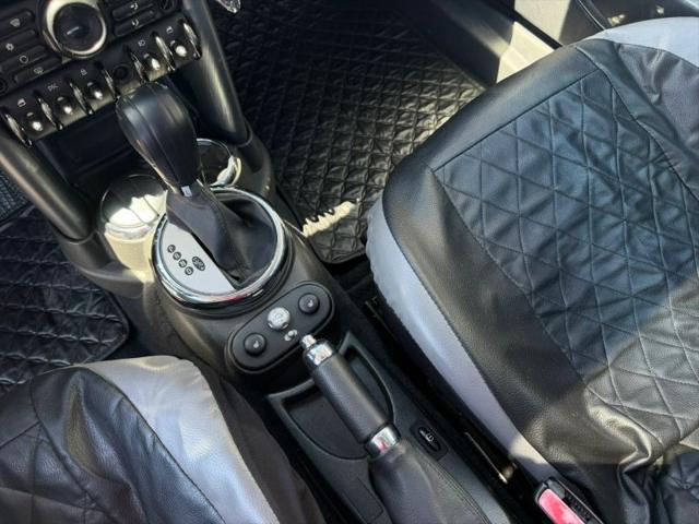 2005 MINI Cooper Base