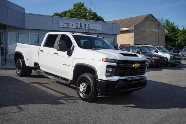 2024 Chevrolet Silverado 3500HD 4WD Crew Cab Long Bed Work Truck