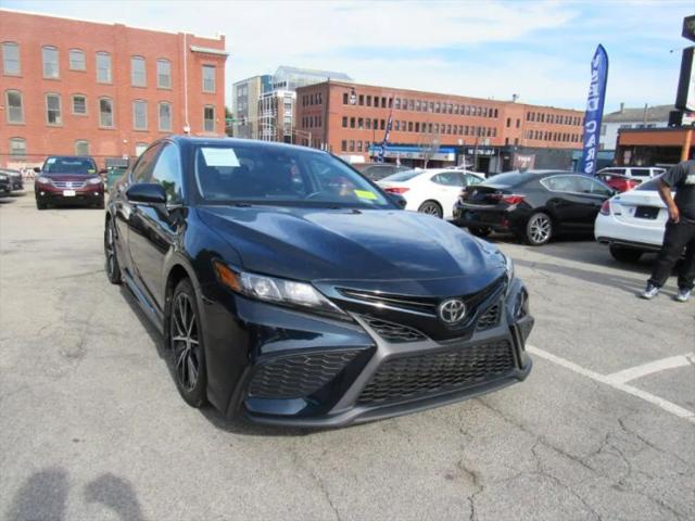 2021 Toyota Camry SE AWD