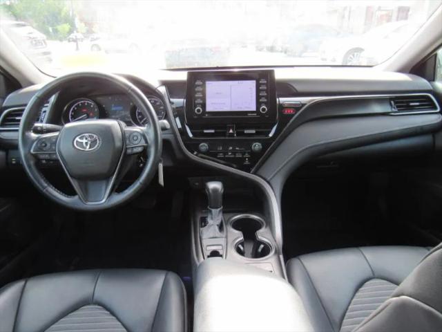 2021 Toyota Camry SE AWD