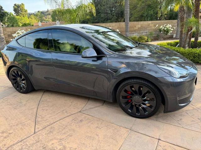 2022 Tesla Model Y Performance Dual Motor All-Wheel Drive