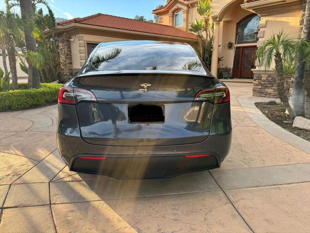2022 Tesla Model Y Performance Dual Motor All-Wheel Drive