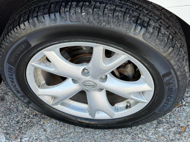2011 Nissan Rogue SV