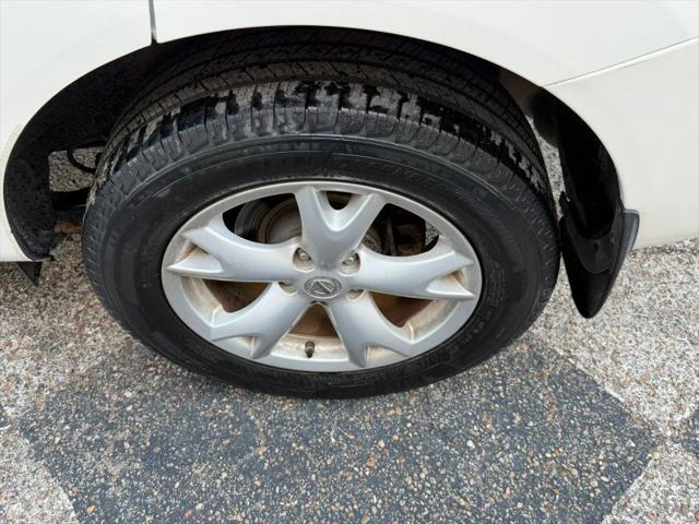 2011 Nissan Rogue SV