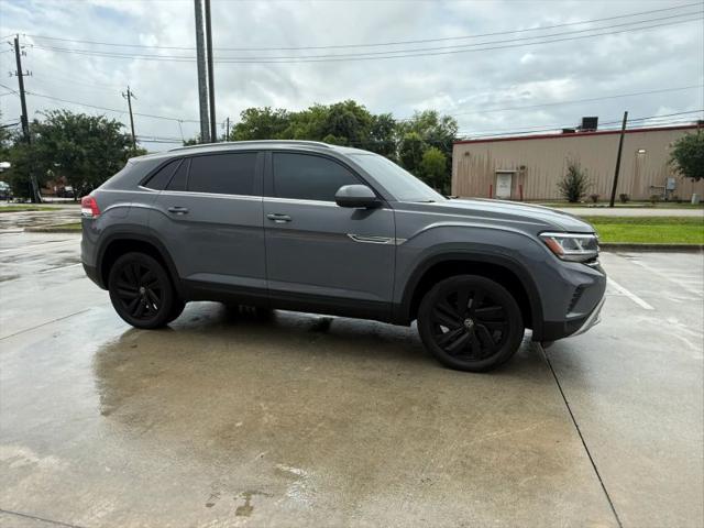 2021 Volkswagen Atlas Cross Sport 2.0T SE w/Technology
