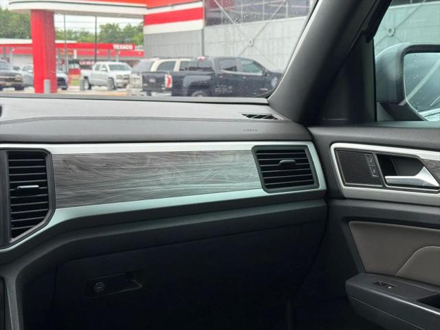 2021 Volkswagen Atlas Cross Sport 2.0T SE w/Technology