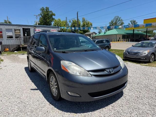 2008 Toyota Sienna XLE for sale in Saint Albans, WV
