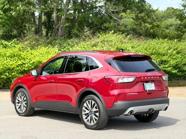 2020 Ford Escape Titanium