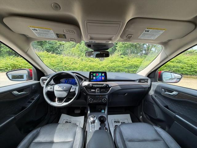 2020 Ford Escape Titanium