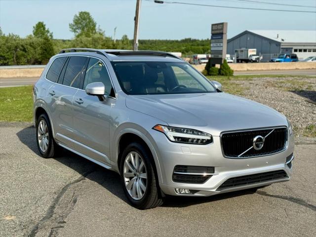2016 Volvo XC90 T6 Momentum