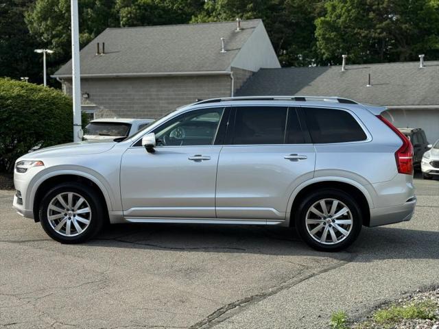 2016 Volvo XC90 T6 Momentum