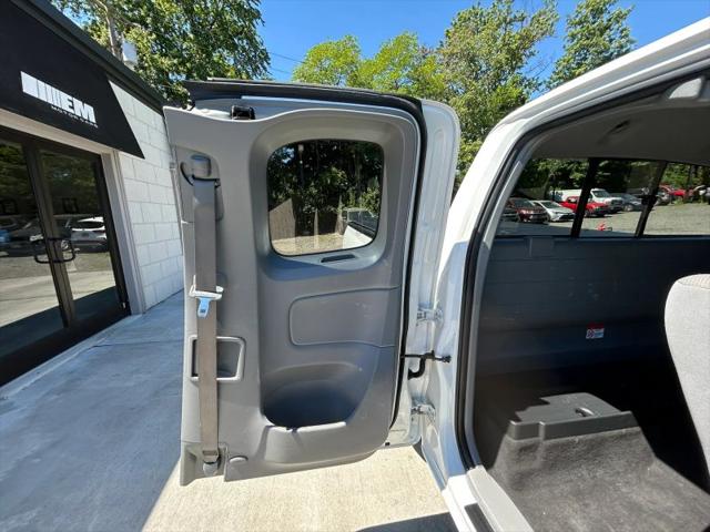 2015 Toyota Tacoma Base