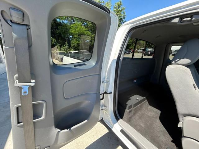 2015 Toyota Tacoma Base