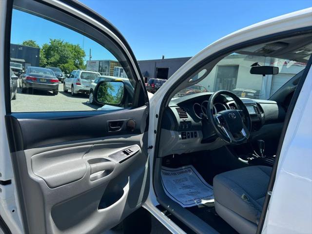 2015 Toyota Tacoma Base