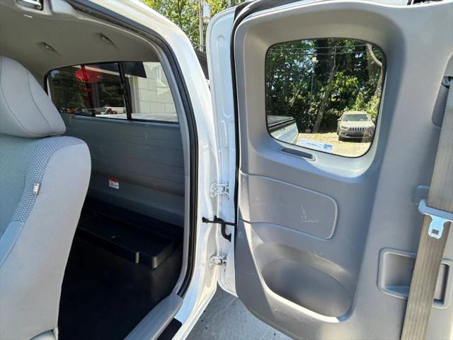 2015 Toyota Tacoma Base