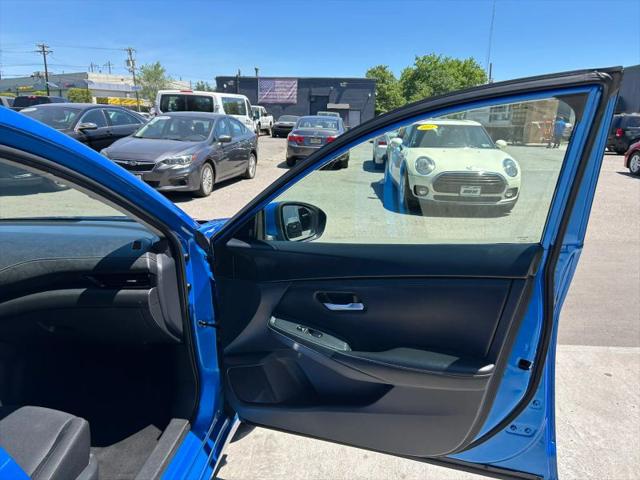2024 Nissan Sentra SV Xtronic CVT