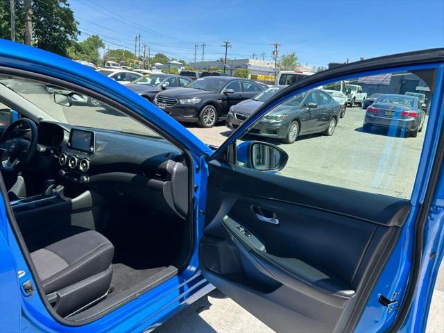 2024 Nissan Sentra SV Xtronic CVT