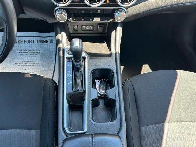 2024 Nissan Sentra SV Xtronic CVT