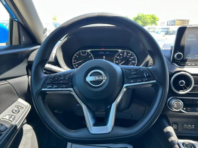 2024 Nissan Sentra SV Xtronic CVT