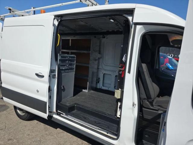 2016 Ford Transit Medium Roof w/Sliding Side Door w/LWB