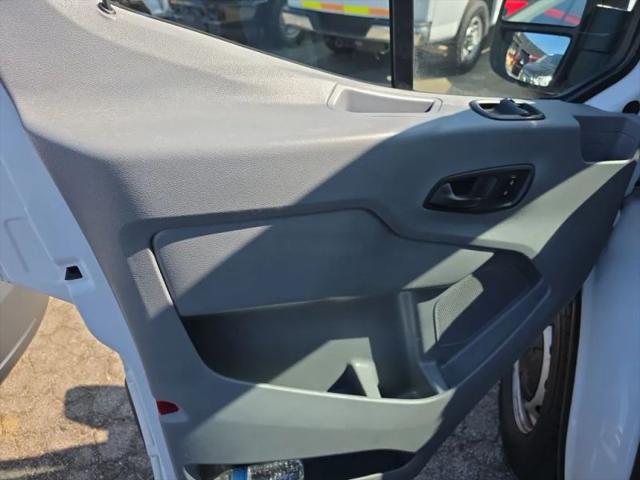 2016 Ford Transit Medium Roof w/Sliding Side Door w/LWB
