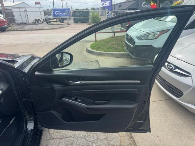 2021 Nissan Altima SV FWD