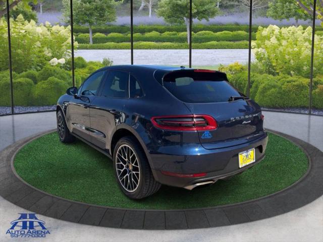 2017 Porsche Macan Base