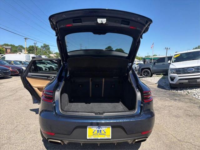 2017 Porsche Macan Base