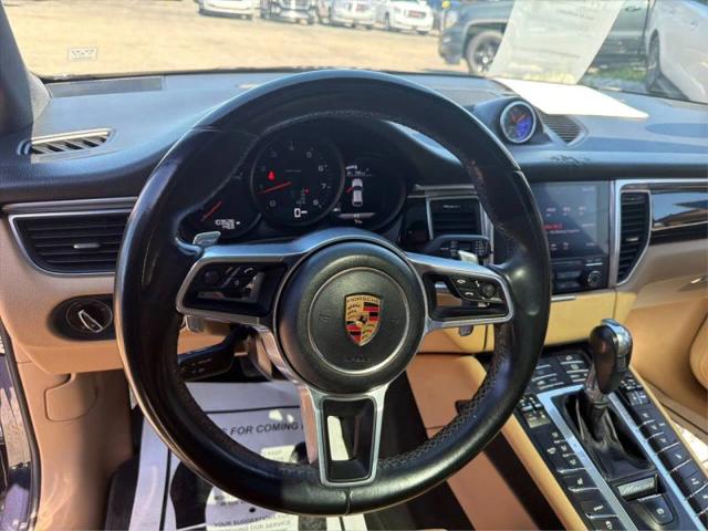 2017 Porsche Macan Base