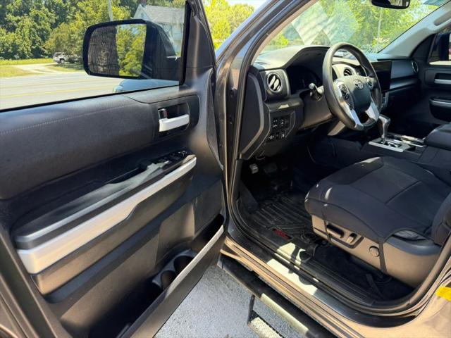 2019 Toyota Tundra SR5 5.7L V8