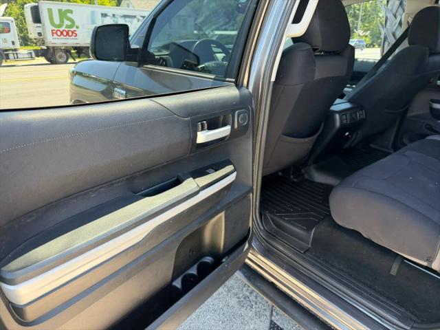 2019 Toyota Tundra SR5 5.7L V8