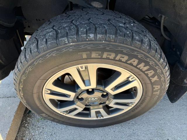 2019 Toyota Tundra SR5 5.7L V8