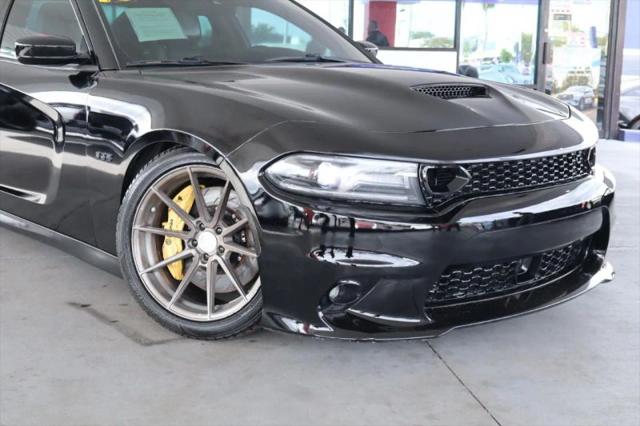 2016 Dodge Charger SRT 392