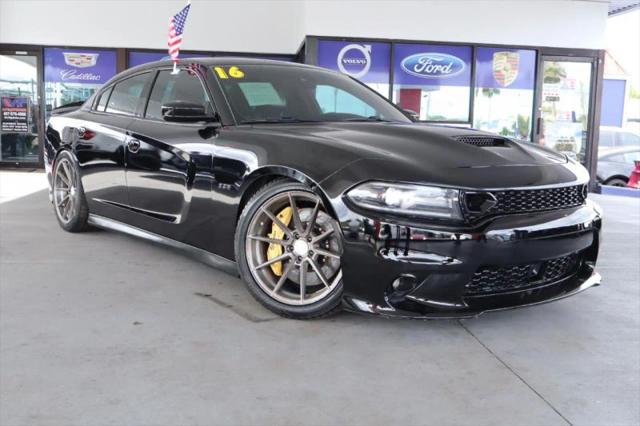 2016 Dodge Charger SRT 392