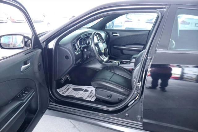 2016 Dodge Charger SRT 392