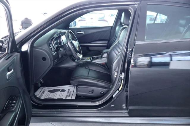 2016 Dodge Charger SRT 392