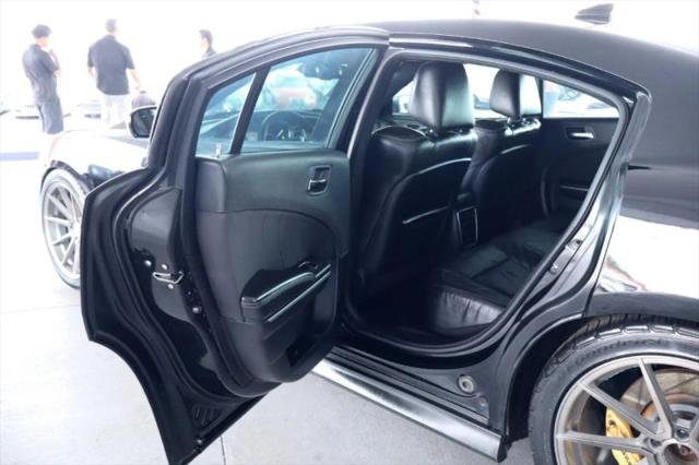2016 Dodge Charger SRT 392