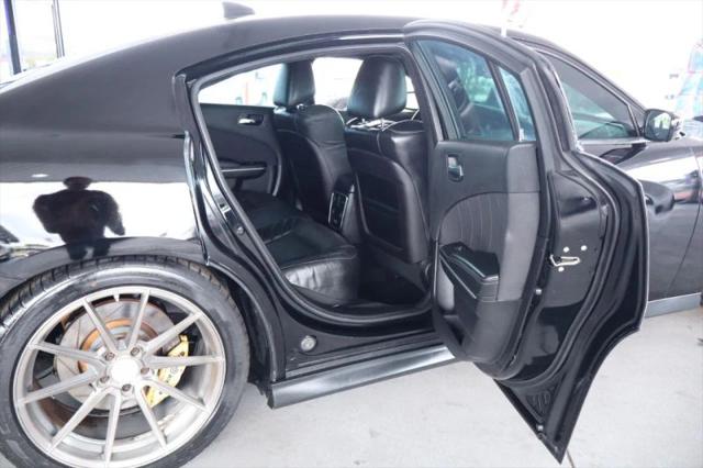 2016 Dodge Charger SRT 392