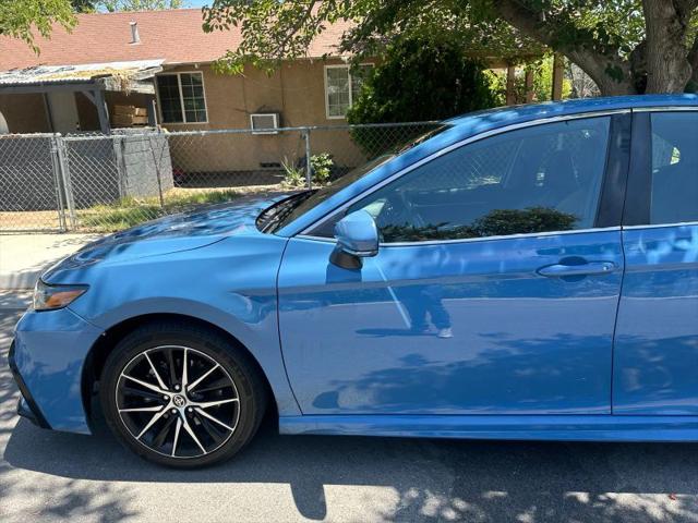 2024 Toyota Camry SE