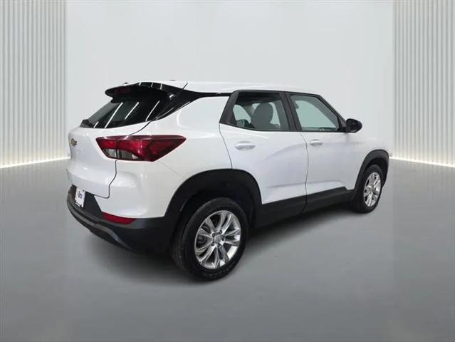 2023 Chevrolet TrailBlazer AWD LS