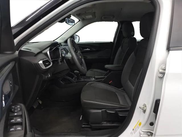 2023 Chevrolet TrailBlazer AWD LS