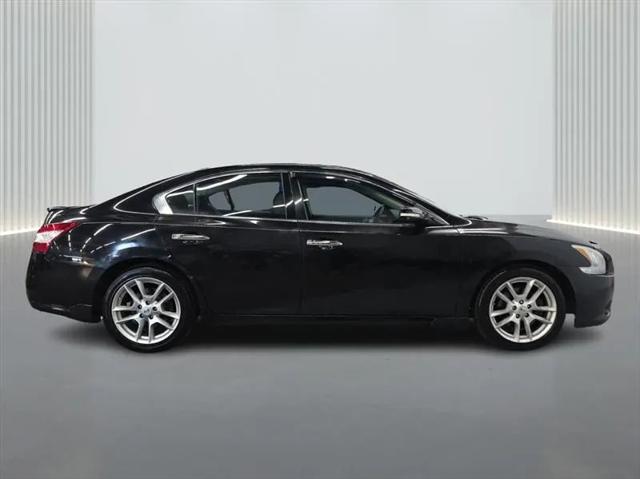 2011 Nissan Maxima SV